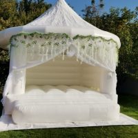 Hochzeit Hüpfburg